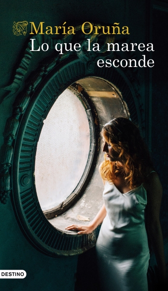 Lo que la marea esconde = Ce que la marée cache | Oruna, Maria (1976-....). Auteur